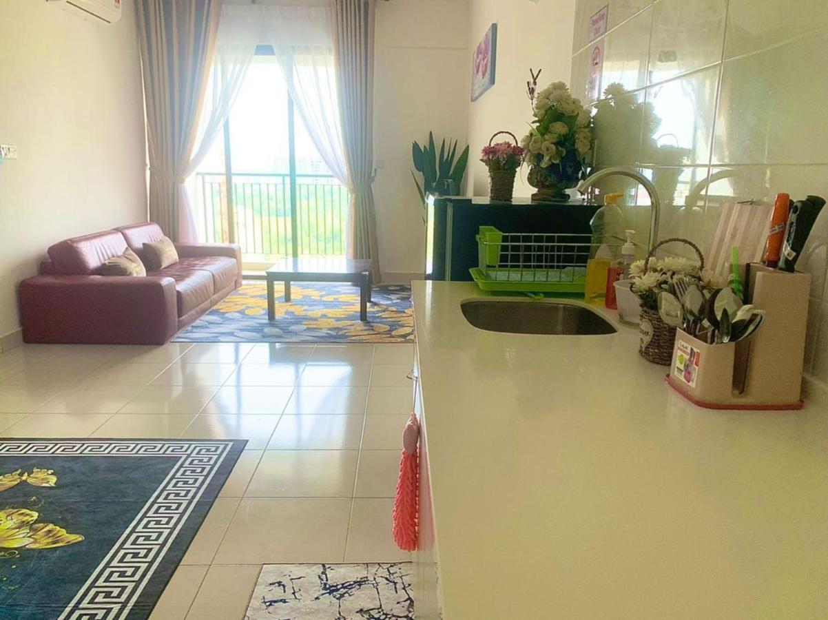 Mmg D'Tiara Homestay Kajang Kültér fotó